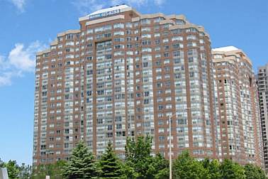 Search 325 Webb Drive Condos in Mississauga